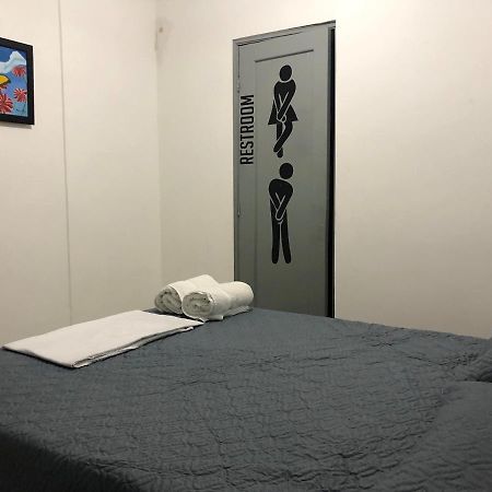 Backpackers Inn Медельин Экстерьер фото