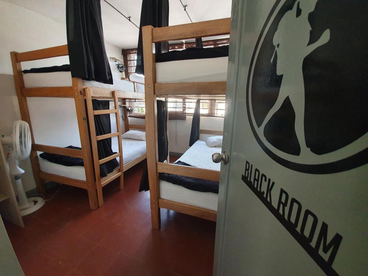 Backpackers Inn Медельин Экстерьер фото